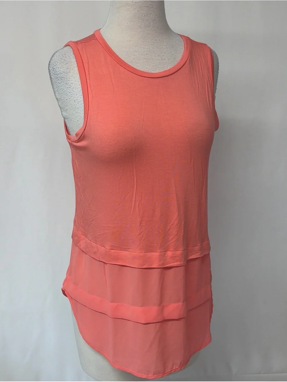 NWT Michael Kors Women’s Medium Grapefruit Sleeveless Logo Tank Top